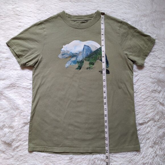 The North Face Bear Graphic T-Shirt Women's Small Green Crew Neck Short Sleeve - Picture 5 of 7